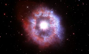 O nouă imagine uimitoare surprinsă de Hubble arată o stea pe punctul de a fi anihilată