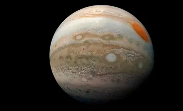 Ceva fascinant se ascunde sub norii planetei Jupiter