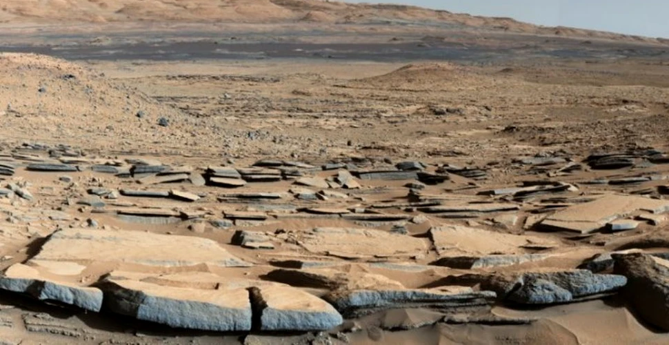 ”Ciudăţenia” din procesul de formare a reliefului pe Marte. A apărut în absenţa unei cantităţi însemnate de apă