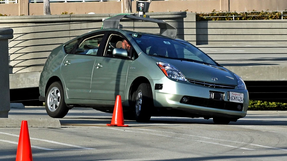 Când vor putea fi utilizate maşinile fără şofer