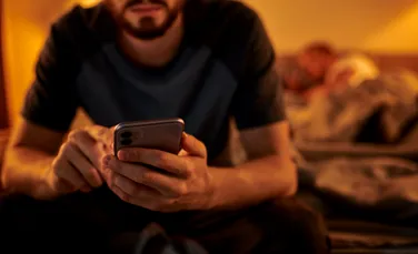 De ce ne atrag oamenii indisponibili? Cum putem schimba tiparul, potrivit științei