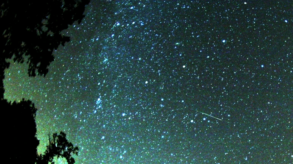 Spectacol astronomic deosebit în această noapte. Cum puteţi vedea Orionidele?