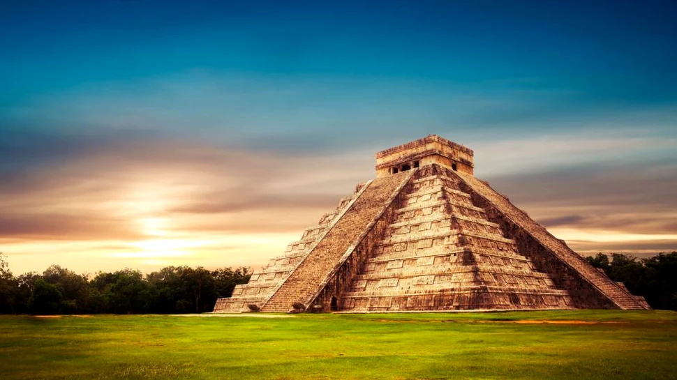O a doua piramidă secretă se află în interiorul celei mai celebre piramide mayaşe. ”A fost construită asemenea matrioşkăi”