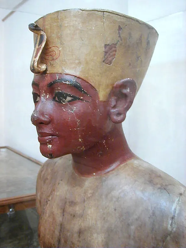 Faraonul Tutankhamon