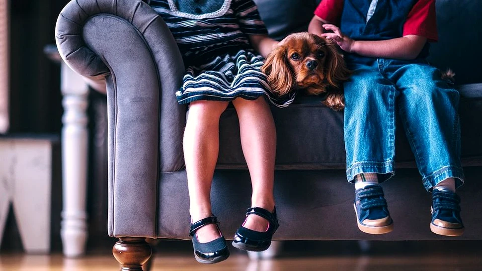 Cum să îi inveţi pe copii ce înseamnă abuzul sexual. Sfaturi de la specialişti