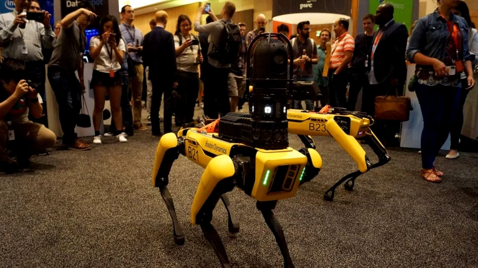 Spot, unul dintre roboții produși de Boston Dynamics, primește o serie de upgrade-uri