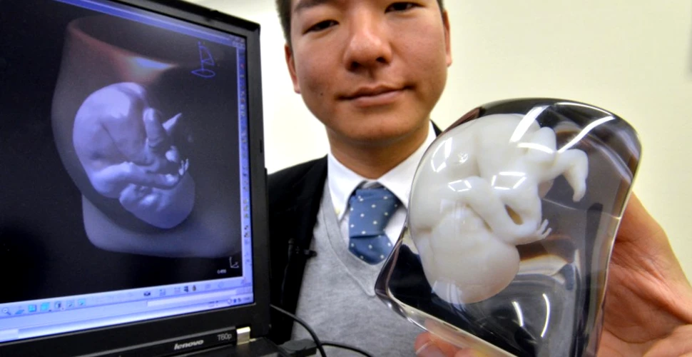 Poza bebeluşului în uter nu mai e de ajuns? O companie japoneză realizează modele 3-D din plastic ale copiilor încă nenăscuţi