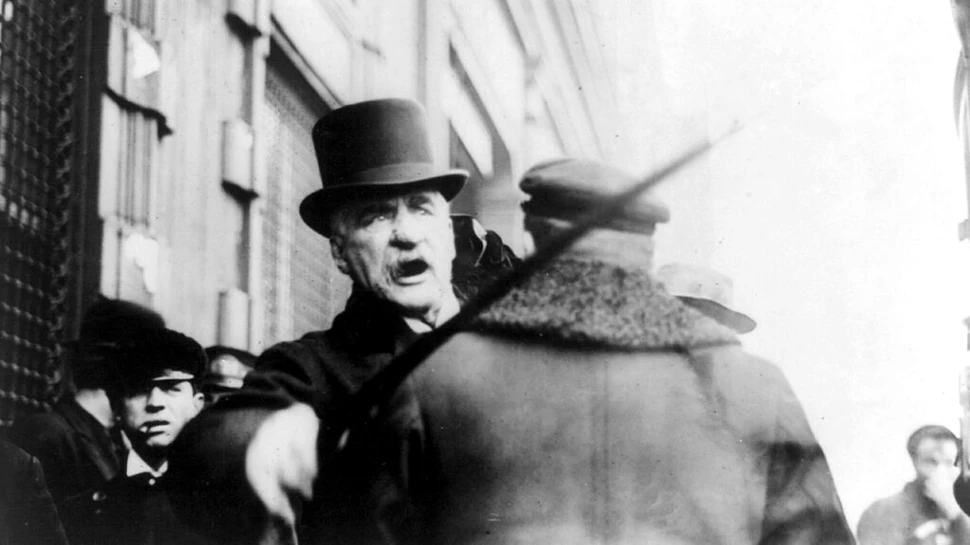 J.P. Morgan, unul dintre cei mai mari bancheri americani. „Atunci când te aștepți ca lucrurile să se întâmple, destul de ciudat, ele chiar se întâmplă”