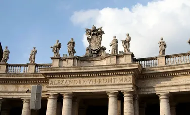 Foștii angajați ai Vaticanului cer despăgubiri. Ce motive au și ce sumă pretind?