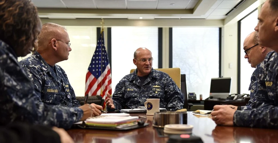 Un ofițer din cadrul Marinei SUA spune că și navele altor națiuni au fost urmărite de drone misterioase