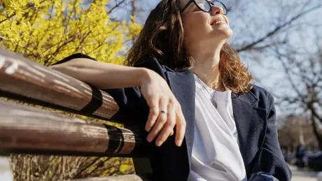 Cum ne pot afecta pielea primele raze de Soare de după iarnă?