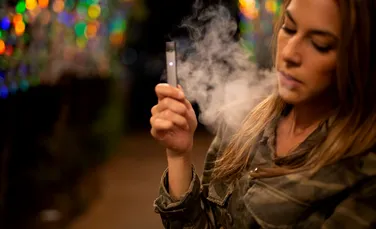 Studiile arată că țigările electronice nu îi ajută pe fumători să renunțe la viciu