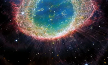Nebuloasa Inelului ascunde o structură gigantică la interior, au descoperit astronomii