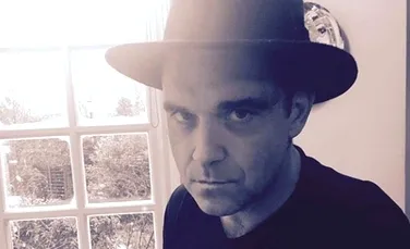 Robbie Williams vine la Untold cu gărzi de corp care să îl apere de extratereştri