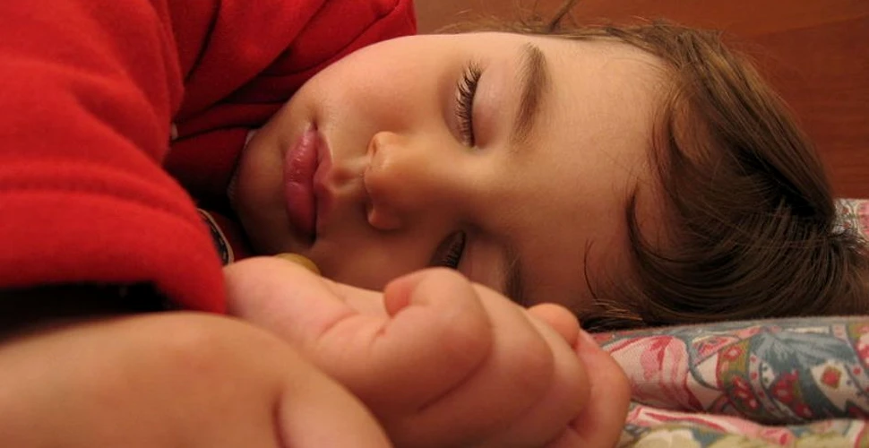 Somnul neliniştit provoacă probleme de comportament în rândul copiilor