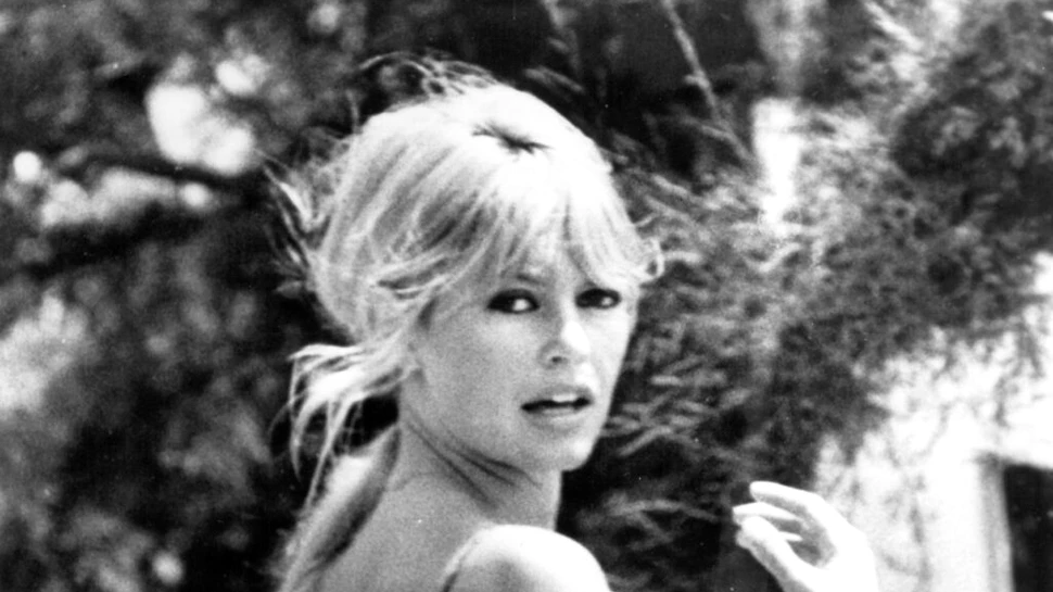 Brigitte Bardot, actrița care a schimbat imaginea feminității pe ecran și a părăsit cinematografia la apogeu