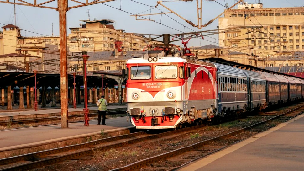 Câți salariați au CFR, Poşta Română şi Romsilva, cei mai mari trei angajatori ai statului?