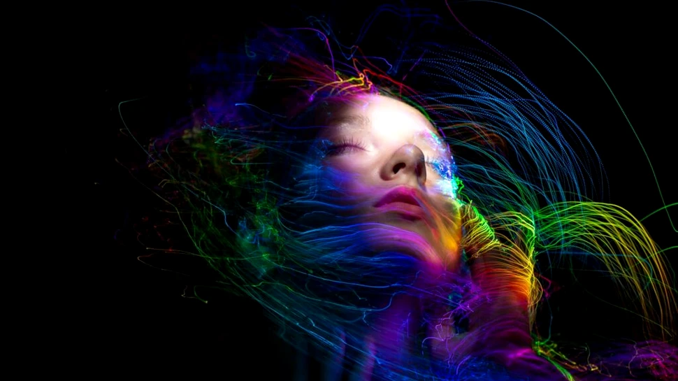 De ce încearcă cercetătorii să simuleze efectul substanțelor psihedelice asupra Inteligenței Artificiale?