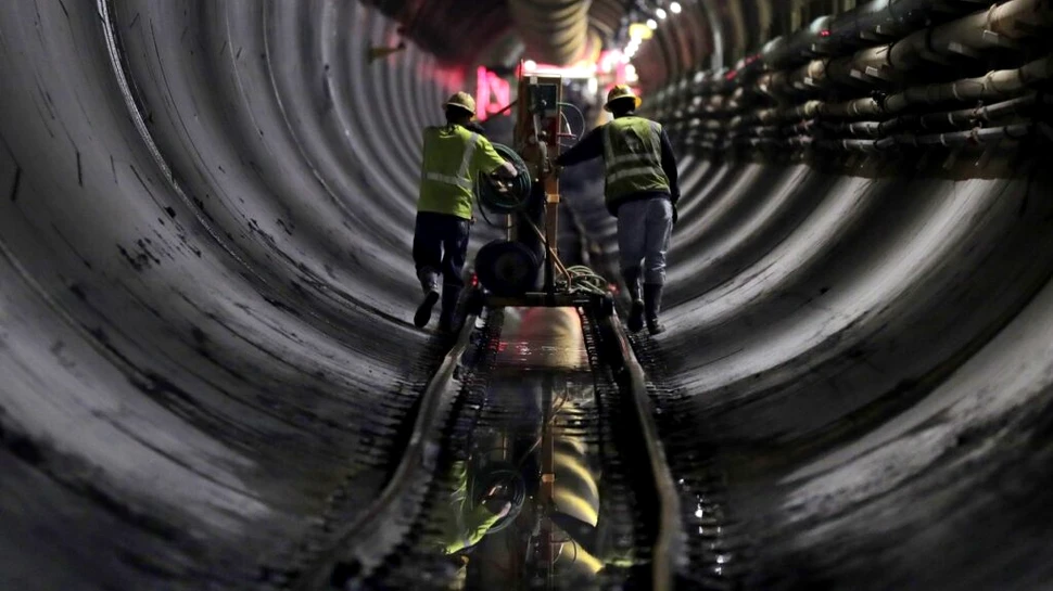 Test de cultură generală. Care este cel mai lung tunel din lume?