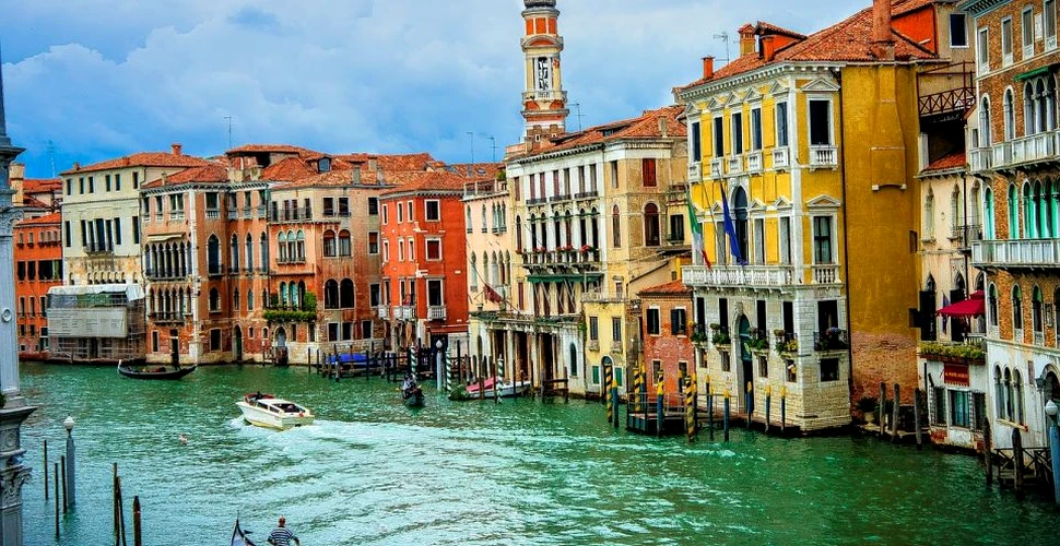 Veneţia ar putea deveni un oraş scufundat în următorii 100 de ani. Care este motivul