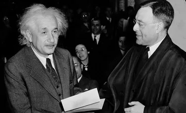 Cum l-au redescoperit agenţii CIA pe Albert Einstein la 33 de ani de la moartea fizicianului: ,,Arăta precum un hipiot. Era deştept, nimeni nu îl putea contrazice”