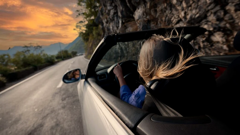 Cum să călătorești fără stres: sfaturile lui Marie Kondo pentru ordine și liniște în vacanță