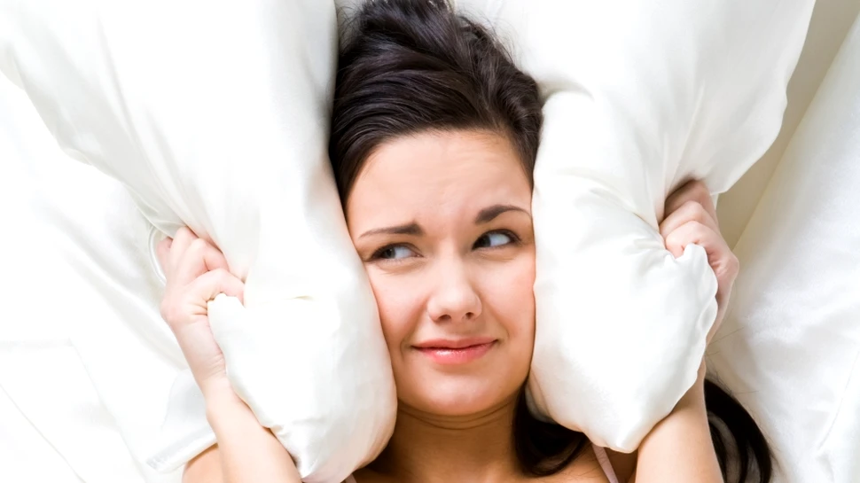Suferi de insomnie? Iată cum poţi să adormi – metoda descoperită de 10 studii efectuate pe 3 continente