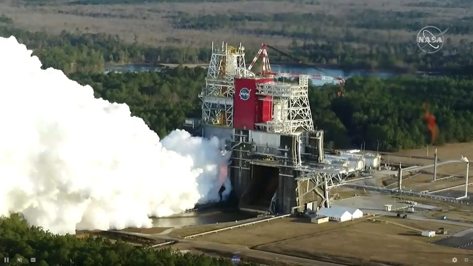 Testarea celei mai puternice rachete a NASA s-a încheiat cu un eșec parțial