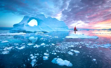 Salinitatea este mai importantă în formarea gheții de mare decât temperaturile scăzute