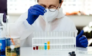A fost creat testul ADN care identifică peste 50 de boli genetice