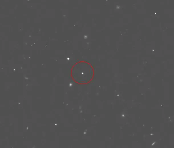 HVGC-1 (încercuit), surprins de telescopul Canada-France-Hawaii