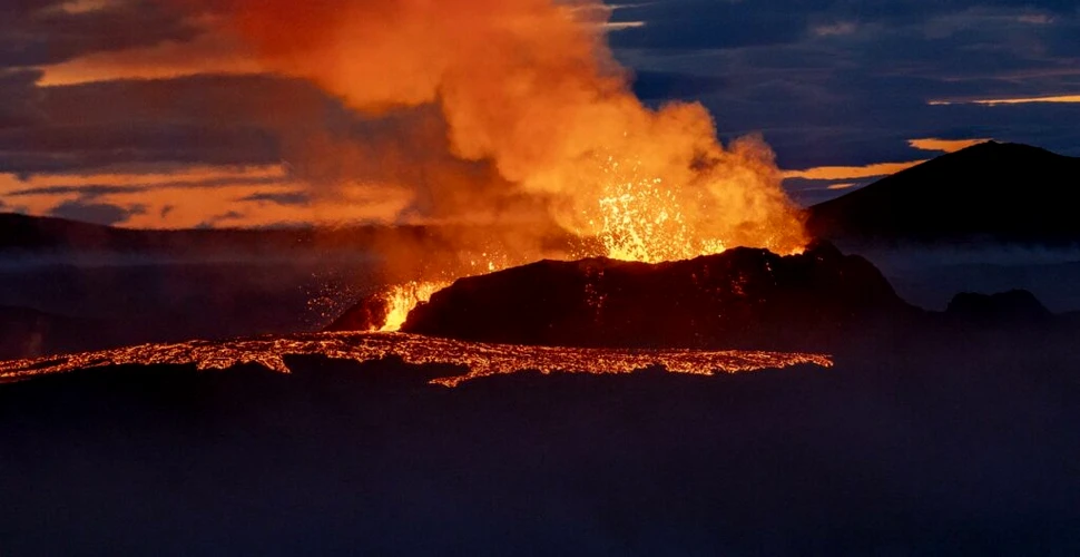 Un vulcan din Islanda ar putea să erupă în orice moment