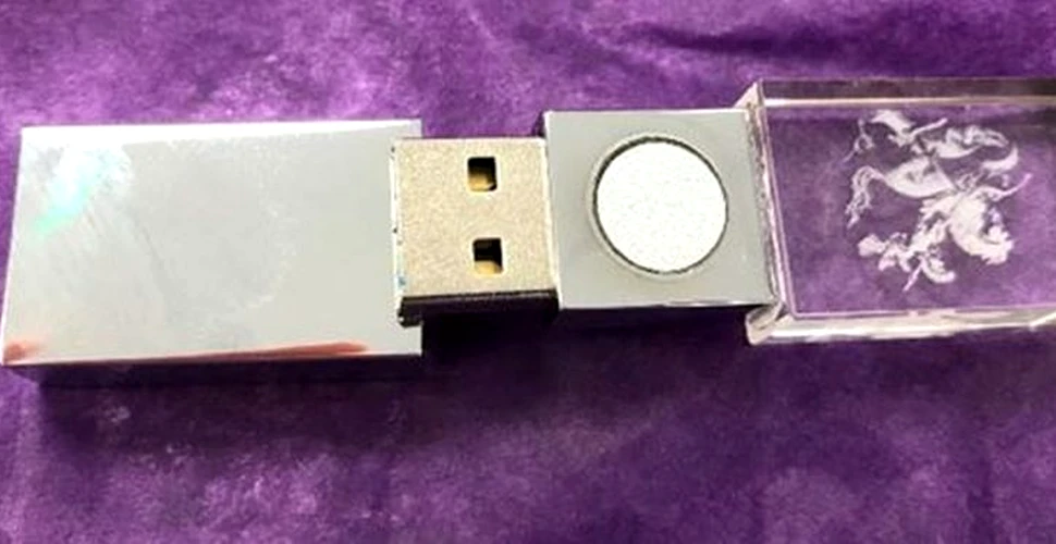 Ce „tehnologie inovatoare” ascunde un USB care promite să te protejeze pe tine și familia ta de 5G