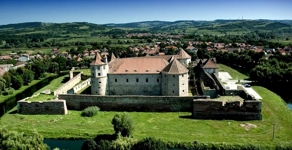 Al doilea cel mai frumos castel din lume se află în România. FOTO