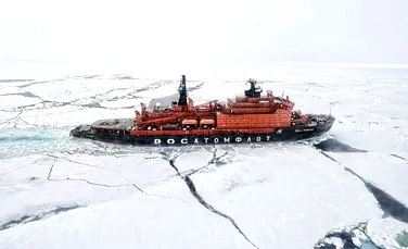 Stratul de gheaţă din Antarctica devine tot mai subţire. Misiunea terminată într-un timp record de către un spărgător de gheaţă