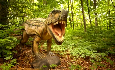 Câţi oamenii au fost să vadă dinozaurii din Râşnov în primele două luni de la deschiderea parcului?