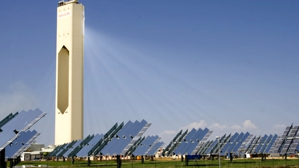 A fost inaugurată prima centrală electrică solară ce funcţionează şi noaptea!