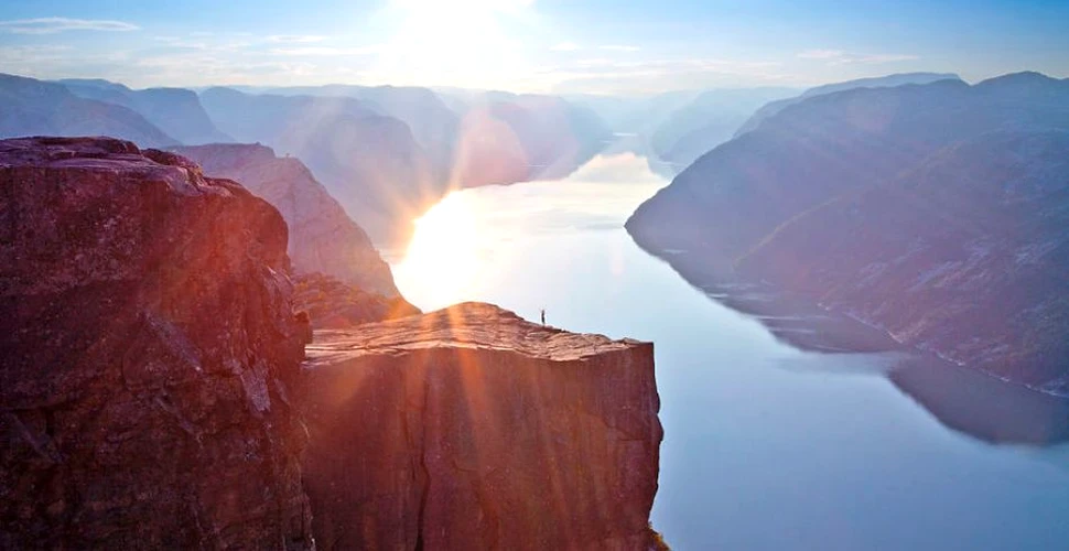 Frumuseţea de la capătul lumii. A călătorit 12 ani prin Norvegia şi a surprins magia naturii în imagini spectaculoase – GALERIE FOTO
