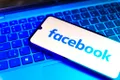 Atenție la anunțurile de împrumuturi de pe Facebook și WhatsApp. Ce se poate întâmpla?
