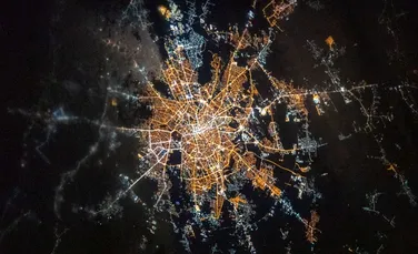 Luminile sclipitoare ale Bucureştiului, văzute de pe Staţia Spaţială Internaţională – FOTO