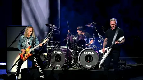Metallica: mai bine de patru decenii de muzică rock și cel mai puternic brand metal