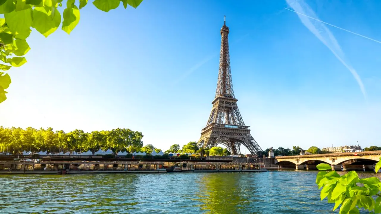 Turnul Eiffel 