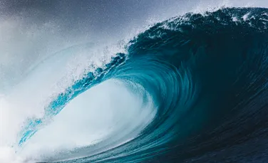 O tehnologie avansată ar putea crea electricitate din valurile oceanelor