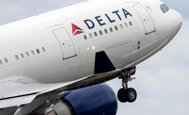 Cum a reușit o femeie să se îmbarce fără bilet într-un avion de la New York la Paris?