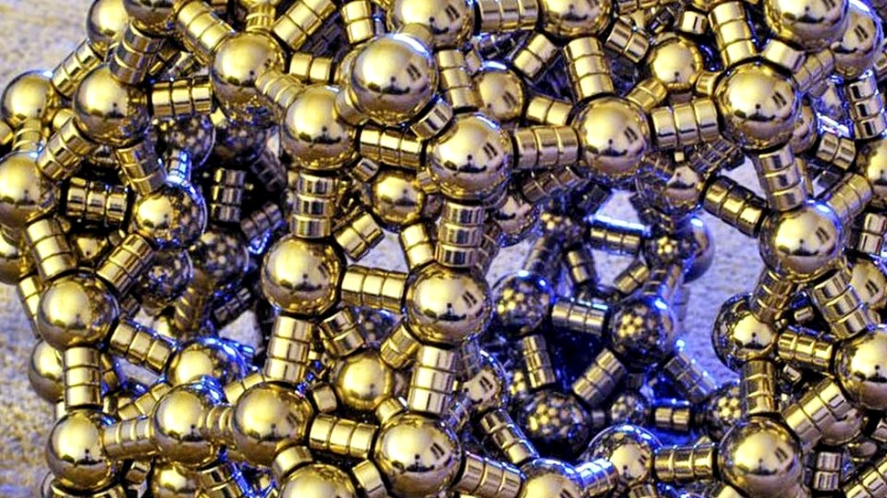 Cercetătorii au reuşit să creeze două tipuri noi de materiale magnetice