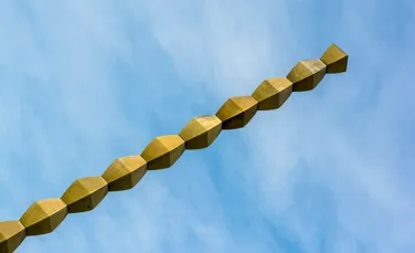 Coloana Infinitului. O cunoaştem cu toţii, dar puţini ştim acest detaliu