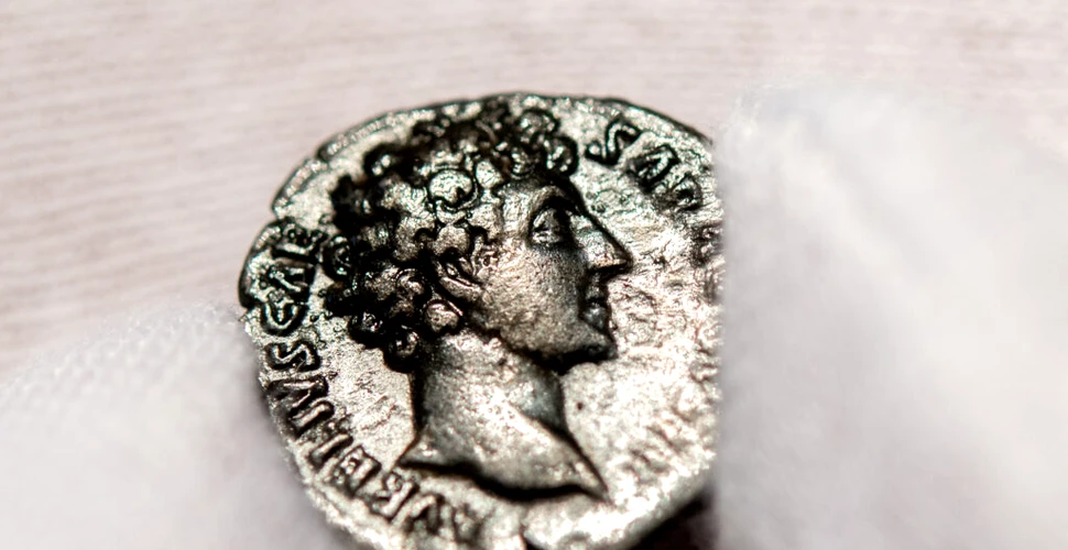 Monede romane vechi, considerate false și descoperite acum 300 de ani în Transilvania, au fost autentificate