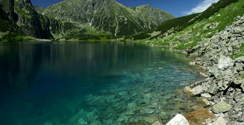 Şi-a petrecut zece ani hoinărind prin Munţii Tatra. Acum are o colecţie de fotografii de excepţie care îţi taie respiraţia – GALERIE FOTO