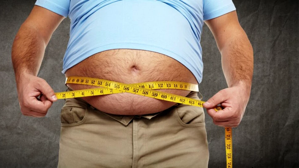 Copiii persoanelor care au fost obeze în adolescență au un risc mai mare să fie și ei obezi, arată un studiu