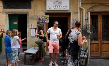 Cum a ajuns Guvernul Italiei să achite nota pentru patru turiști italieni în Albania?